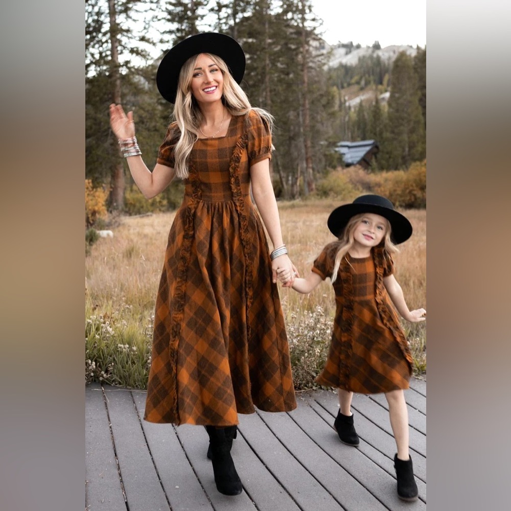 Ivy City Co Brown Plaid Midi Dress